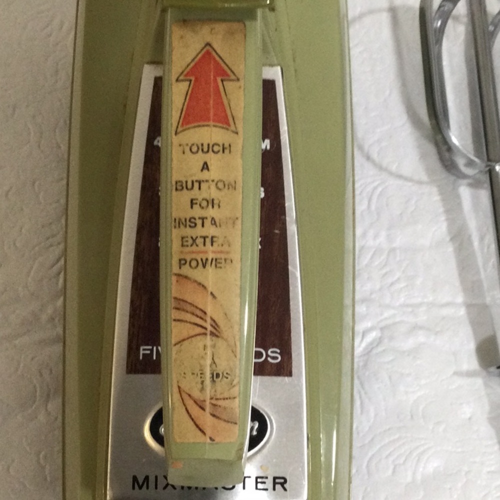 Sunbeam Mix Master Five Speed Hand Mixer Vintage Works - Picture 3 of 16